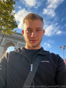 It s just time to say thanks for passing year and remember very best