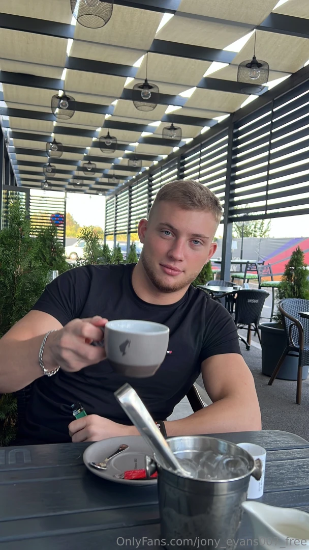 U don t mind having tea with me well in my country when a girl or a 