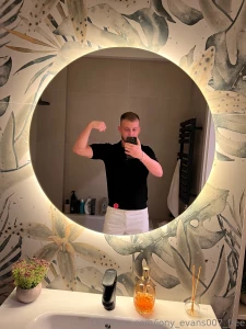 I don t know why but i feel really strong guy after done all cleaning