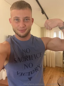 What do u think about motto on my shirt it works well i believe it s