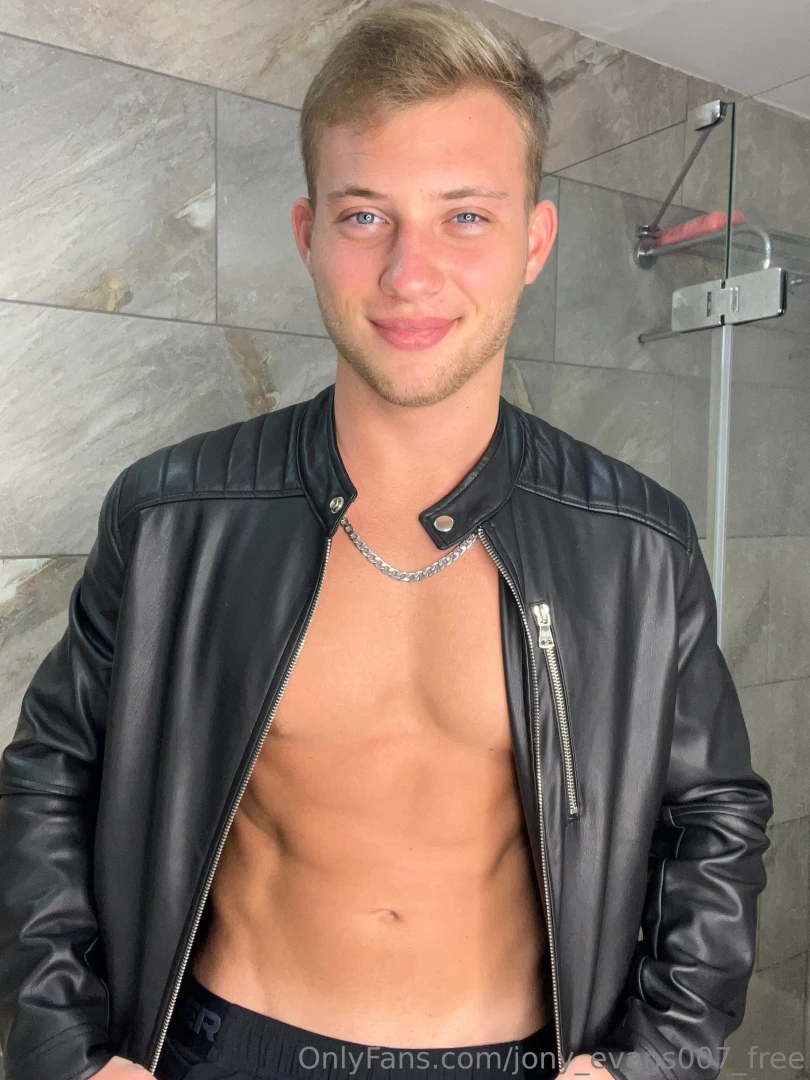 How about one more day together i am ready for so much fun with u 