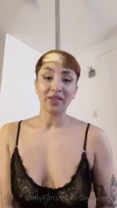 Holi amores d ganme si les quieren que haga el vivo del domingo a las part 1