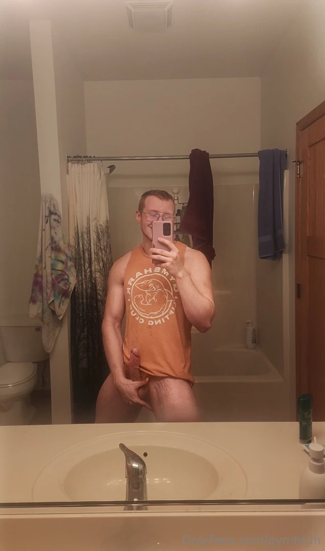 Goodmorning from my morning wood to you 