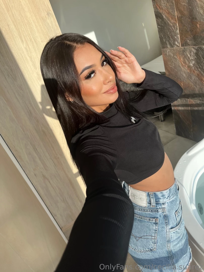 I m not shy i m holding back my awesomeness so i don t intimidate you 