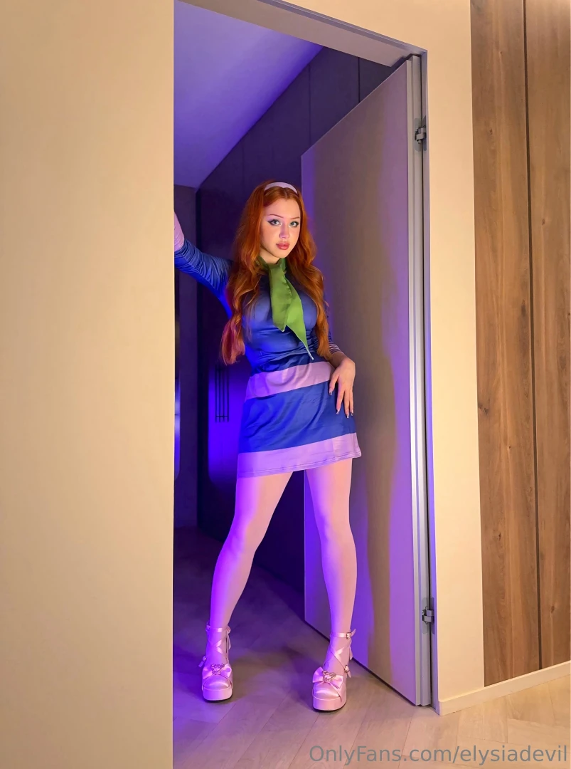 How do you like this daphne think i can uncover all the secrets or is part 6 