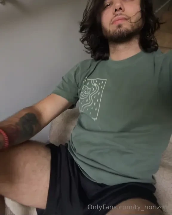 I m excited for new content at the new apartment someone pay my rent 