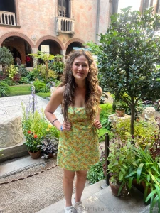 One last show tonight in boston at comedy studio what a fun little