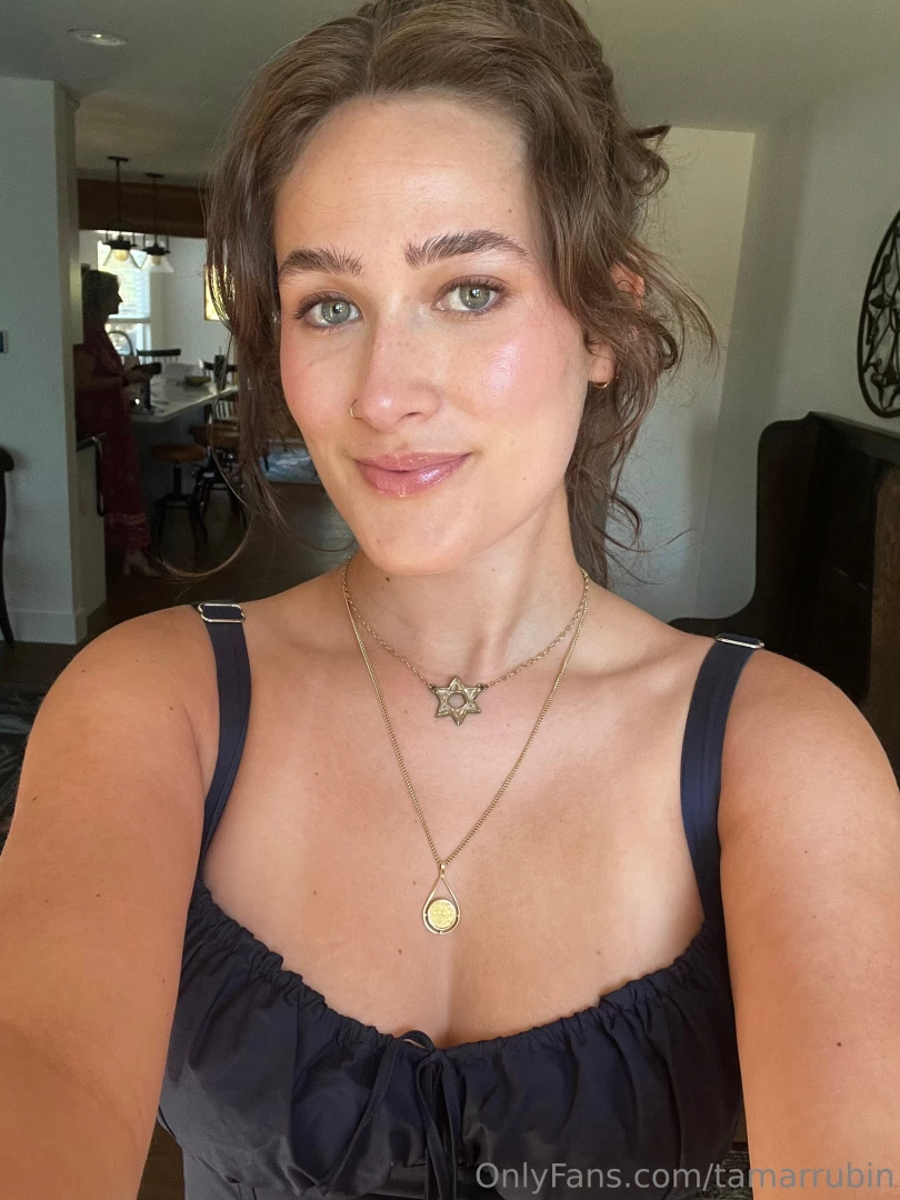 I ve been out of town but i m back and i ve missed you 