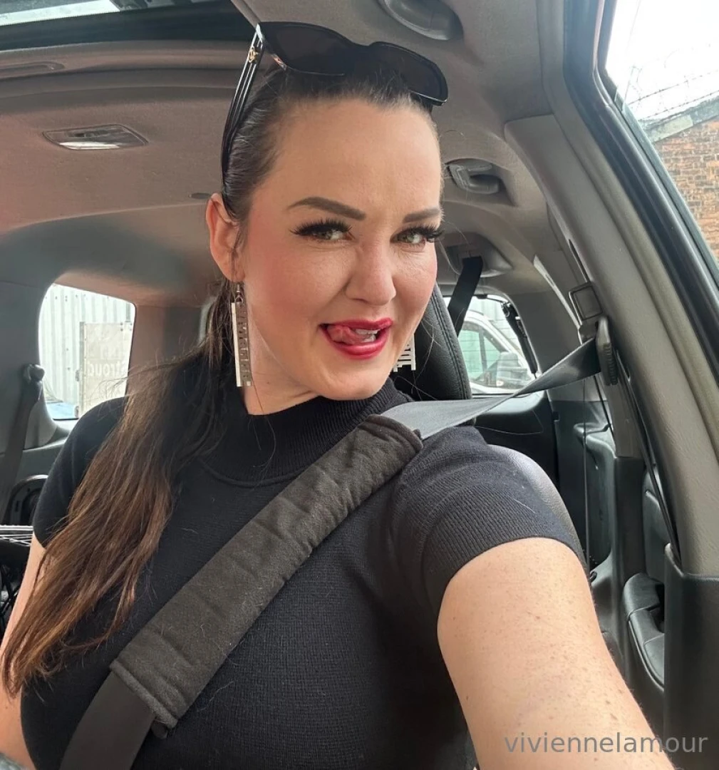 Your goddess is busy but i will always make time for you - so keep 