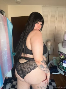 All pretty just for you part 2