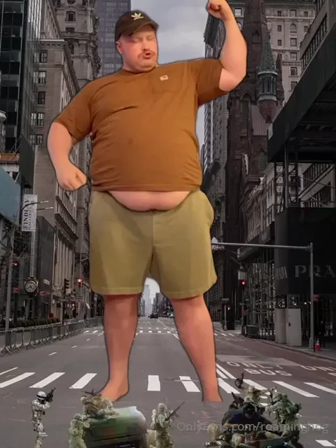 Be careful big boy is on the loose in nyc he s hungry af so watch your 