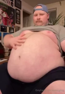 Dad needs his fat breasts teased