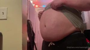 Belly button play vid watch me put a pen in my belly button and see