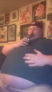 Shaven stoner hog
