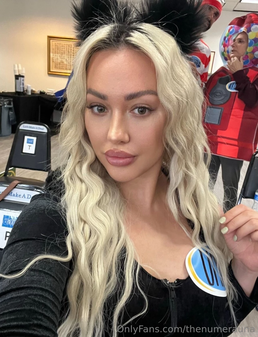 Tb to this fun experience yes i m dressed as a cat in honor of my cat 