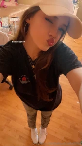 Good mornang remember that i post nude every day on my vip page