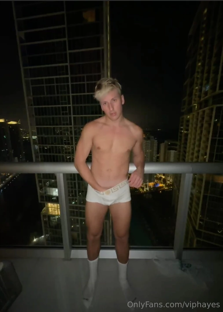 Omg when in miami i had the hottest jerk-off session on my balcony part 2 