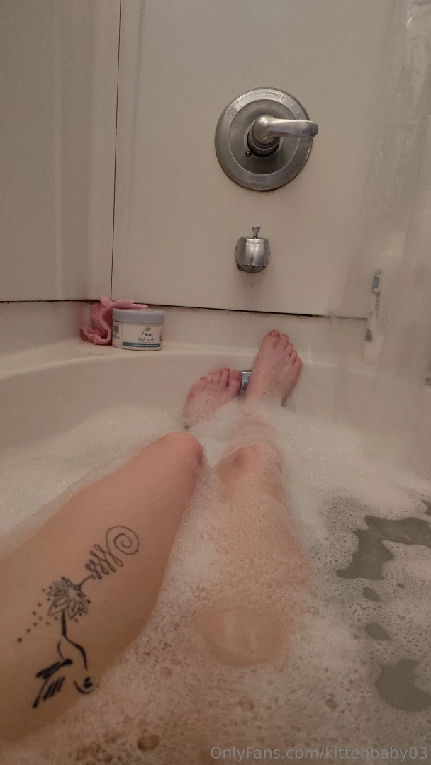 Enjoying a nice soapy warm bath who wants a soapy titty or ass bundle 