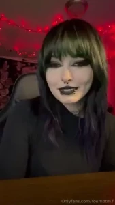 You wanted dommy mommy and videos of me talking i bet you re too pussy