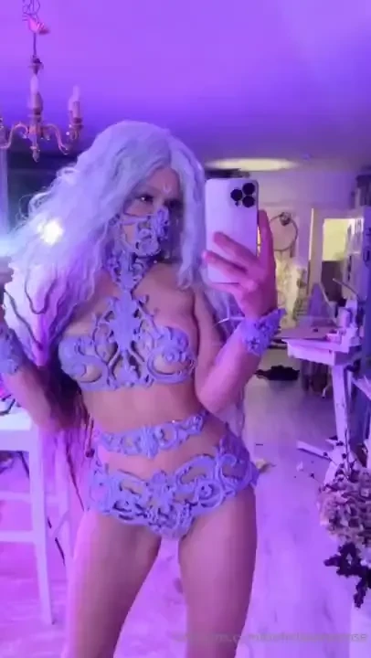 This body is begging to be touched and i know it s becoming harder to 