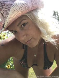 Been wanting to be a bad girl but playing it good for now