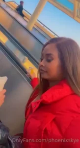 Grinchmas at universal was fun how about the pretzel at the end hehe part 2