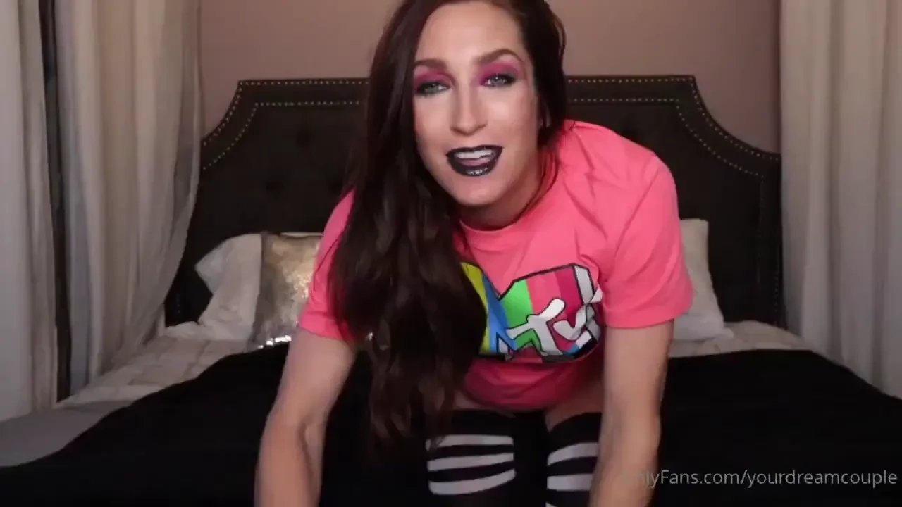 Rocker chick part 1 frontal view - this was such a fun video to shoot 