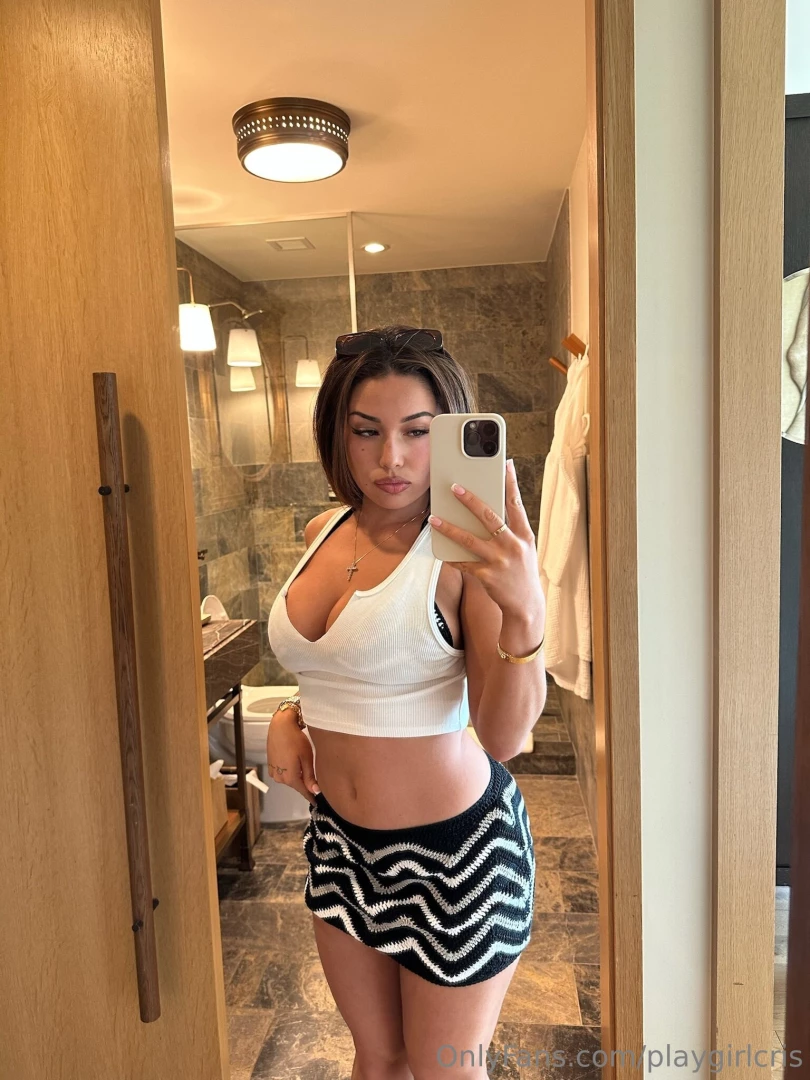 Feed exclusive content these will never be posted again or sent 