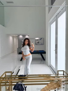 Fun fact i m not wearing any underwear dm me i ll prove it