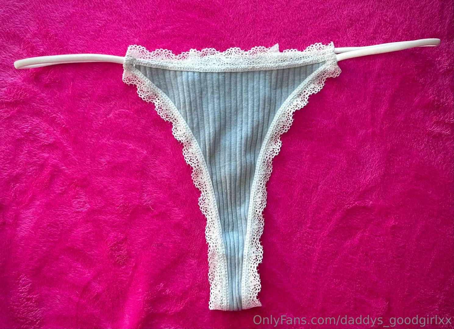 Hey daddy i have a big event friday night help me pick my panties i ll 
