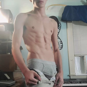 Happy humpday comment below and tell me what position you would fuck part 1