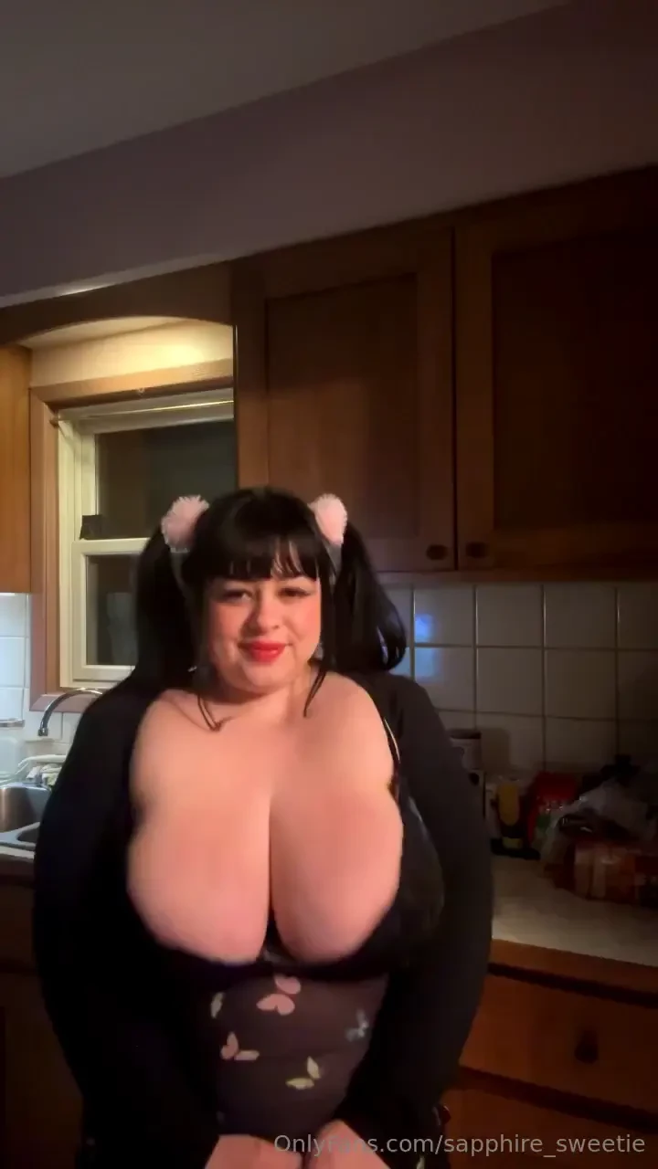 So i showed daddy these selfies and asked him to pic his favorite and part 4 