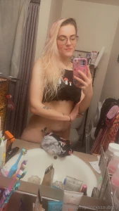 Hi i know i ve been absent but here s some pics part 6