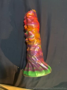 Who wants a new video with my new toys what about a new custom request part 1