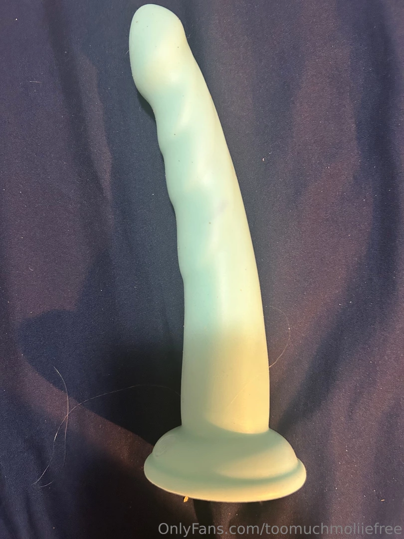 Who wants a new video with my new toys what about a new custom request part 2 