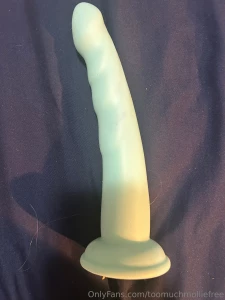 Who wants a new video with my new toys what about a new custom request part 2