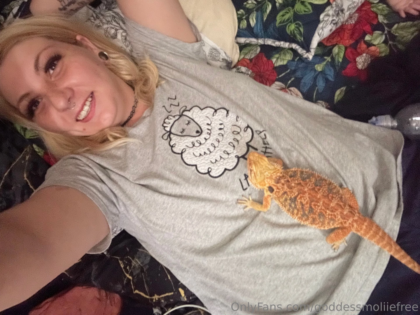 Toomuchmoliiefree part 44 