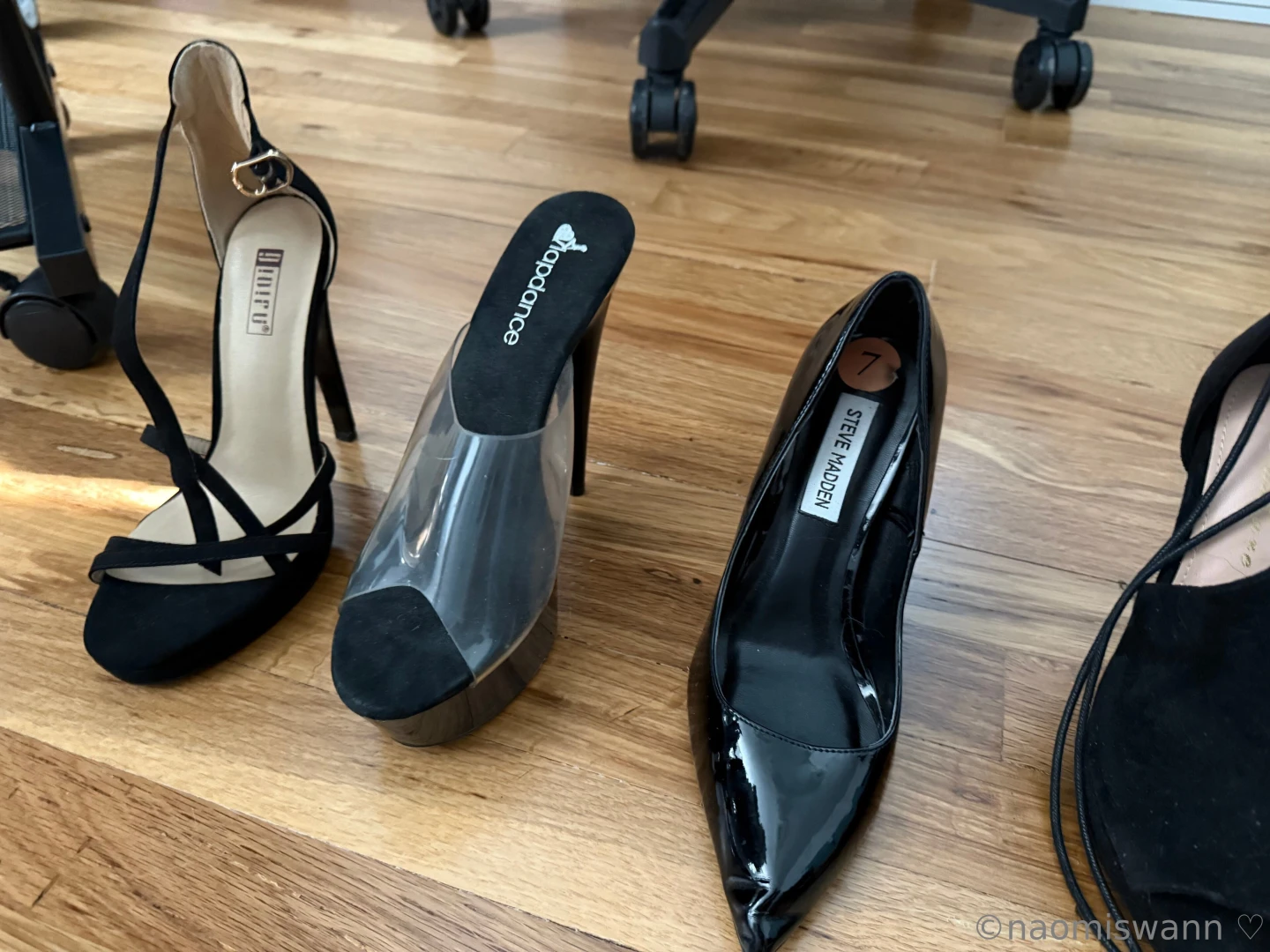 Ill make you clean all of them with that tongue any issues 