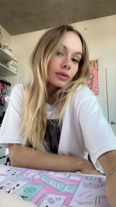 I m kinda bored and looking for some fun are your dms open