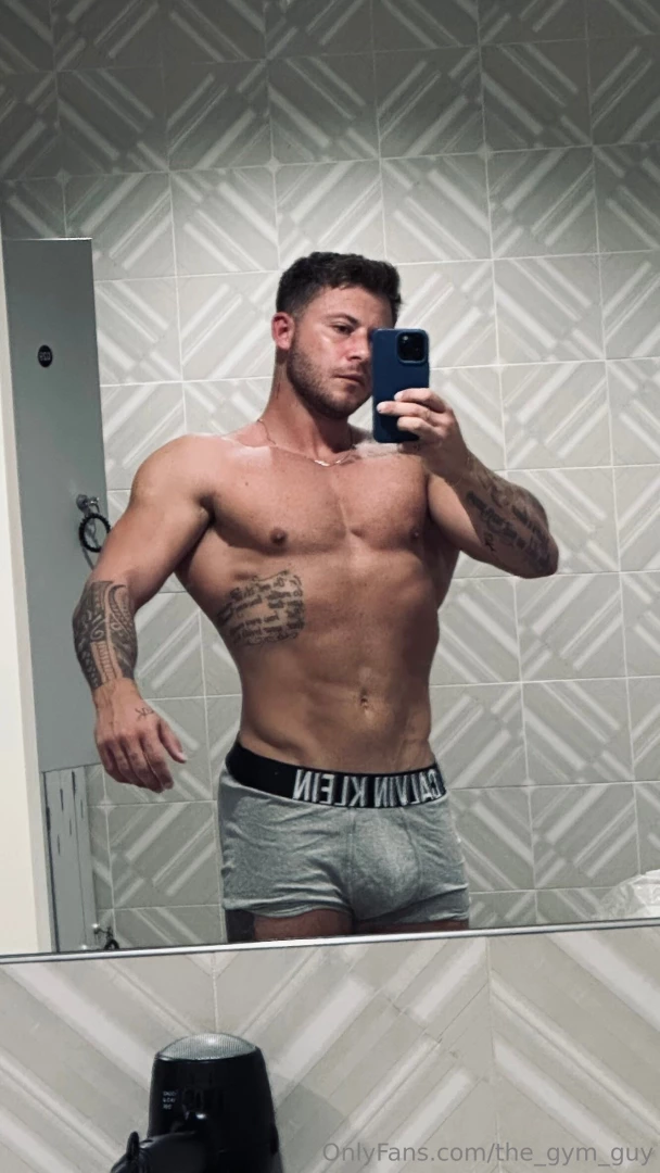 Couple pics from the hotel this eve 