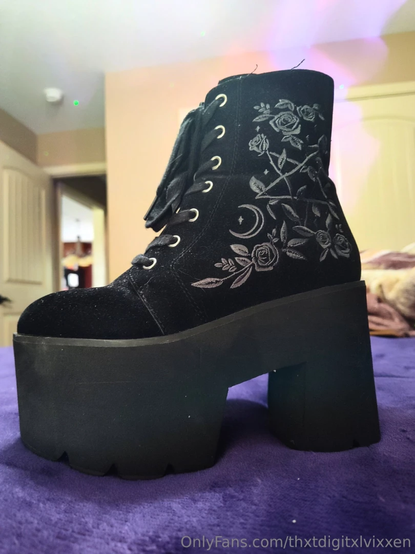 This or that which one would you like to see me wear part 1 