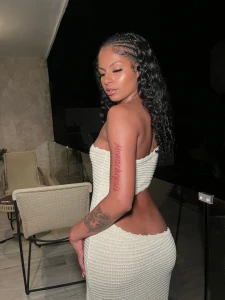 First to tip 15 and gets 500 worth of videos