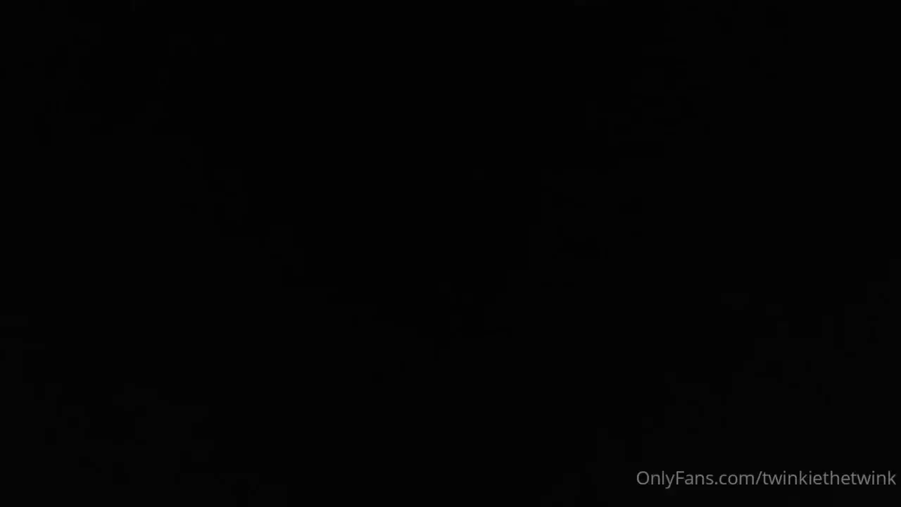 Made u some asmr just cuz i wanna make it easier for u to sleep 