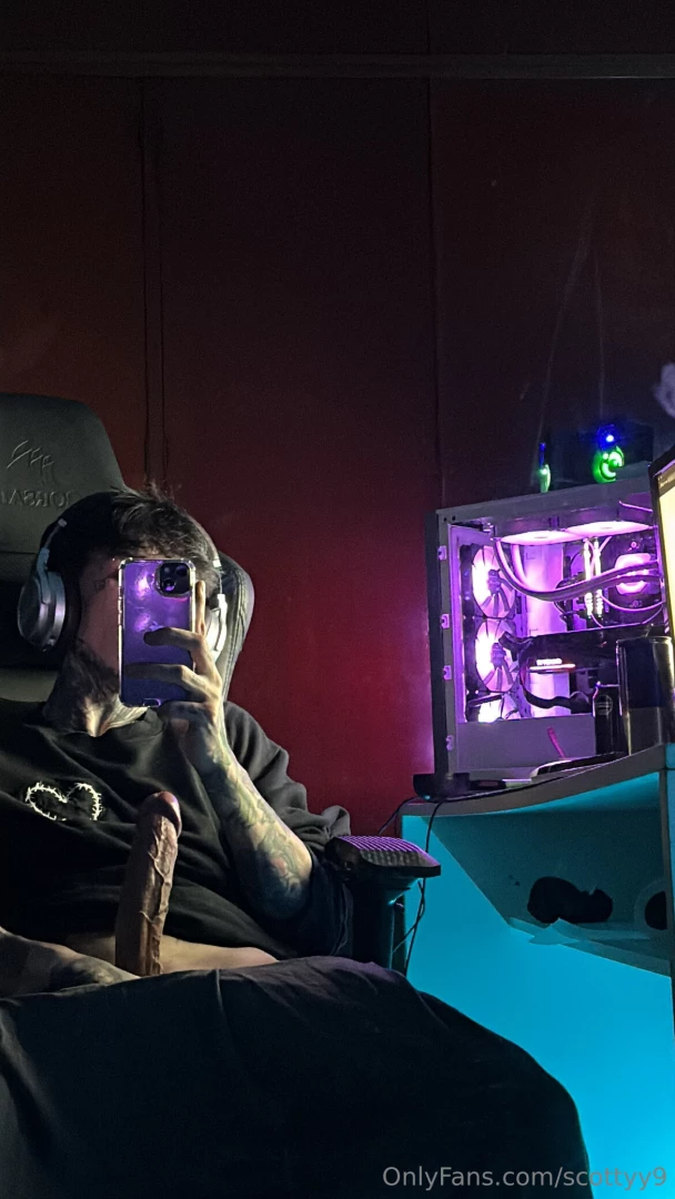 I need my cock sucked fr 