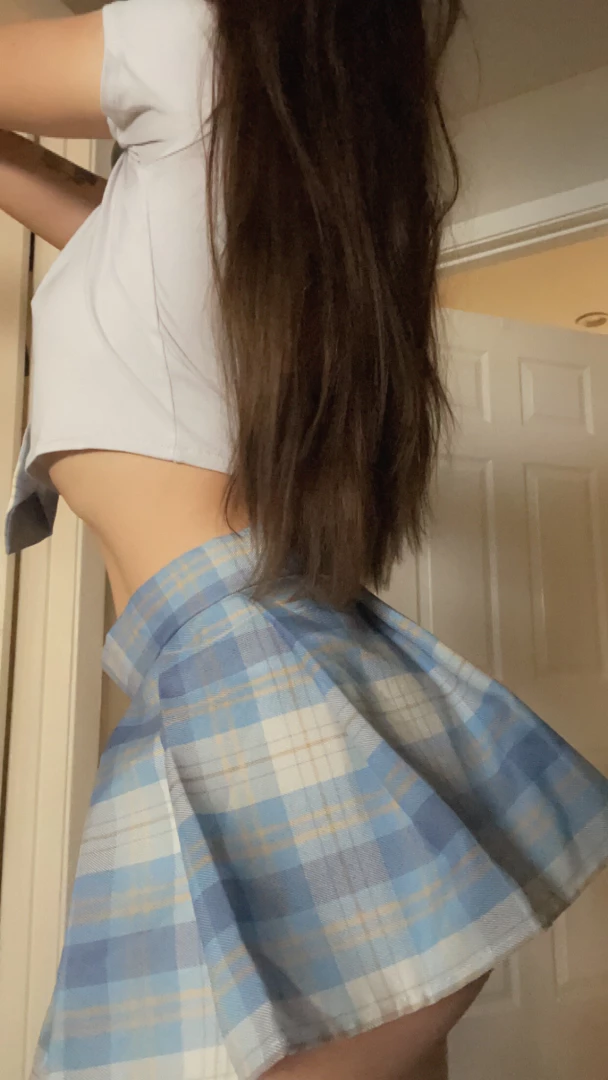 Just your sexxy college girly 