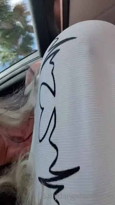 Listening to some jams 