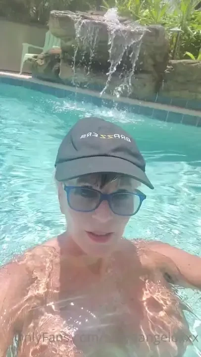 Whatcha up to this beautiful moanin monday 