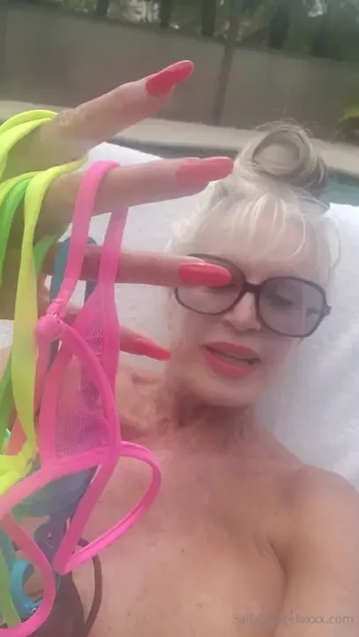 Happy well thongless thong thursday i need your opinion part 1 