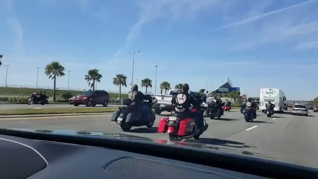 Clip of daytona and bikes 
