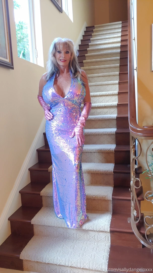 A few previews on my camera of up coming photo shoot i had a wonderful 